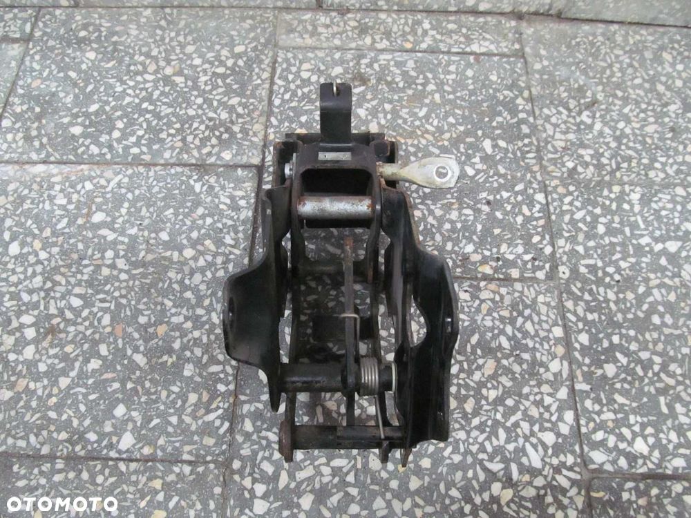 NISSAN CABSTAR MAXITY NT400 BLOKADA ZAMEK KABINY PRAWY 07-15 - 4