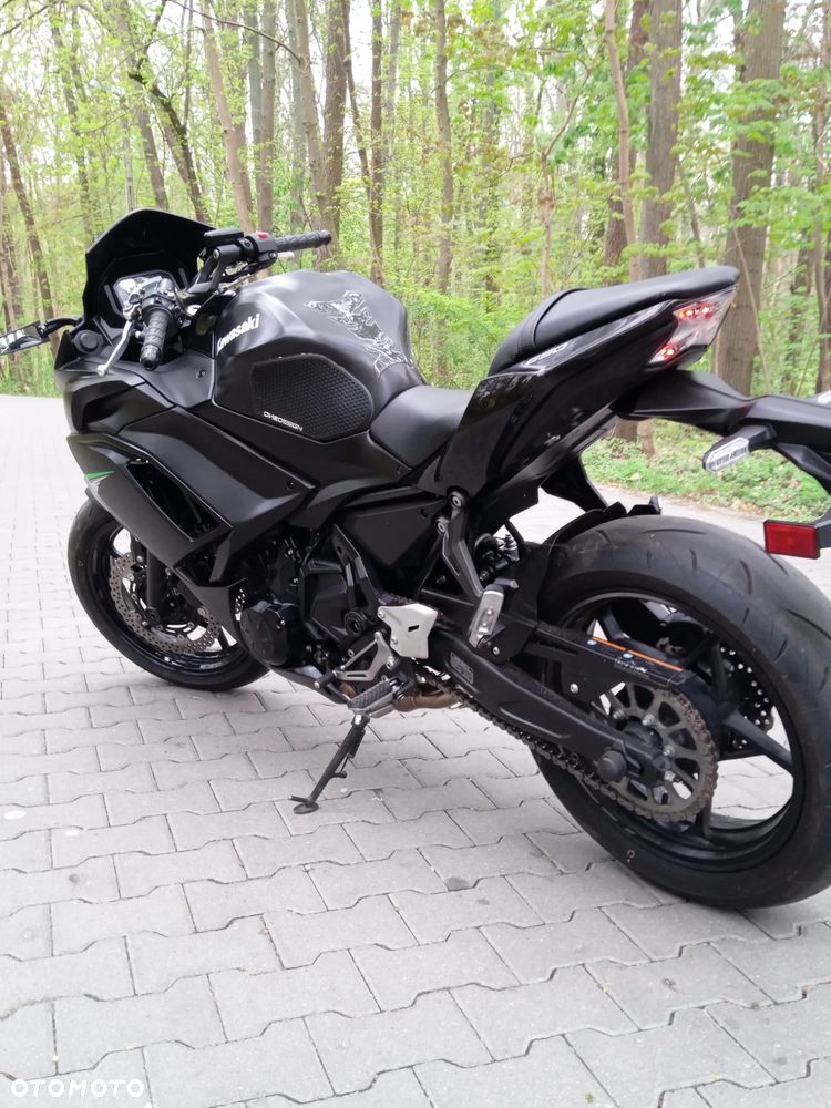 Kawasaki ZX - 2