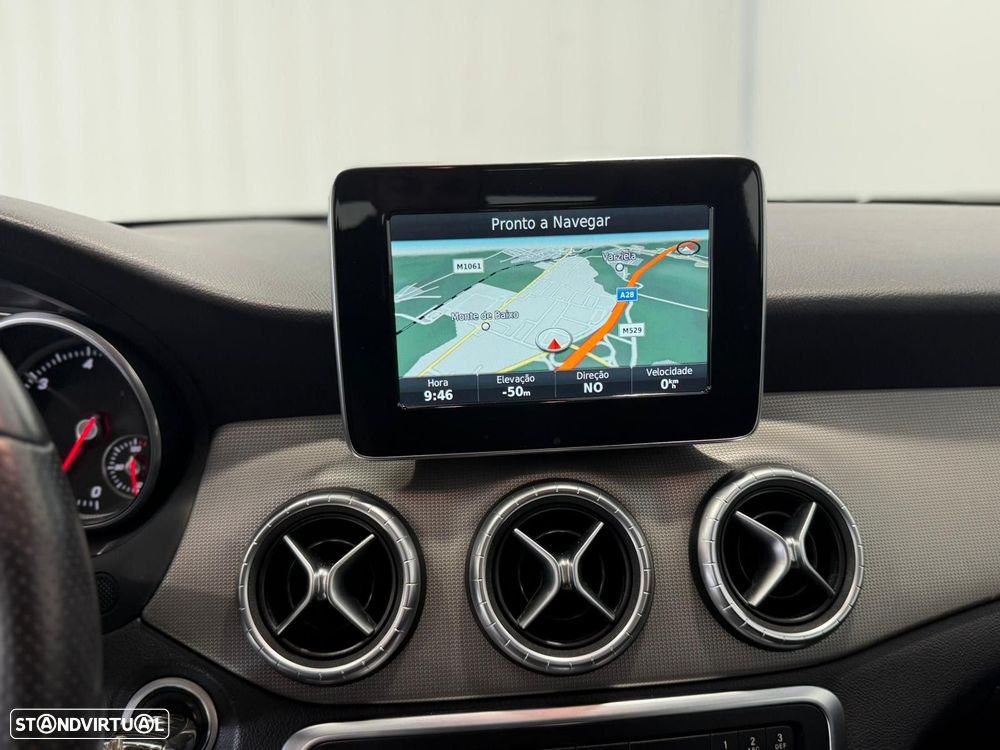 Mercedes-Benz CLA 200 d Urban - 8