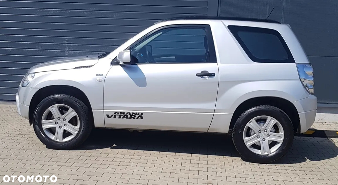 Suzuki Grand Vitara - 36