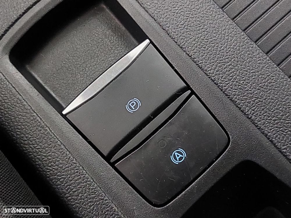 Ford Focus SW 1.0 EcoBoost Connected - 39