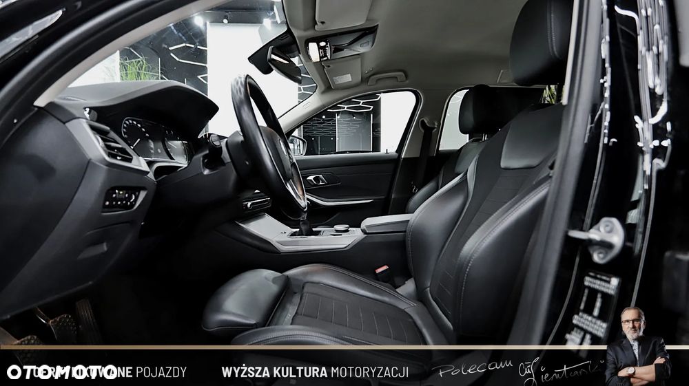 BMW Seria 3 318d Sport Line - 15