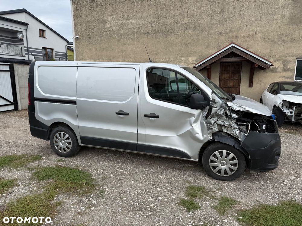 Nissan NV300 - 6