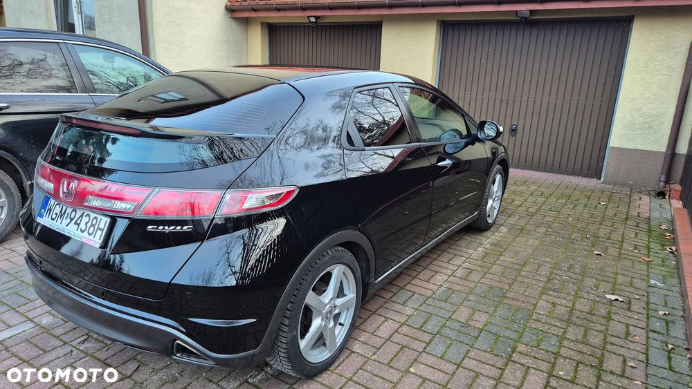 Honda Civic 1.8 Sport - 3