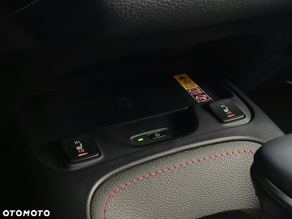 Toyota Corolla - 23