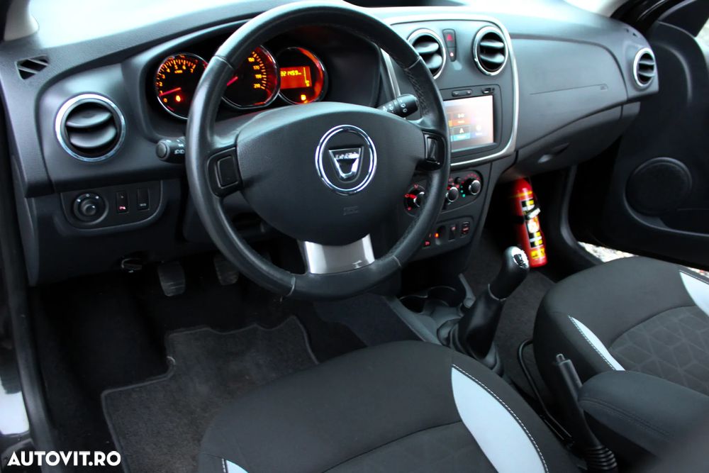 Dacia Sandero 0.9 TCe Prestige - 25