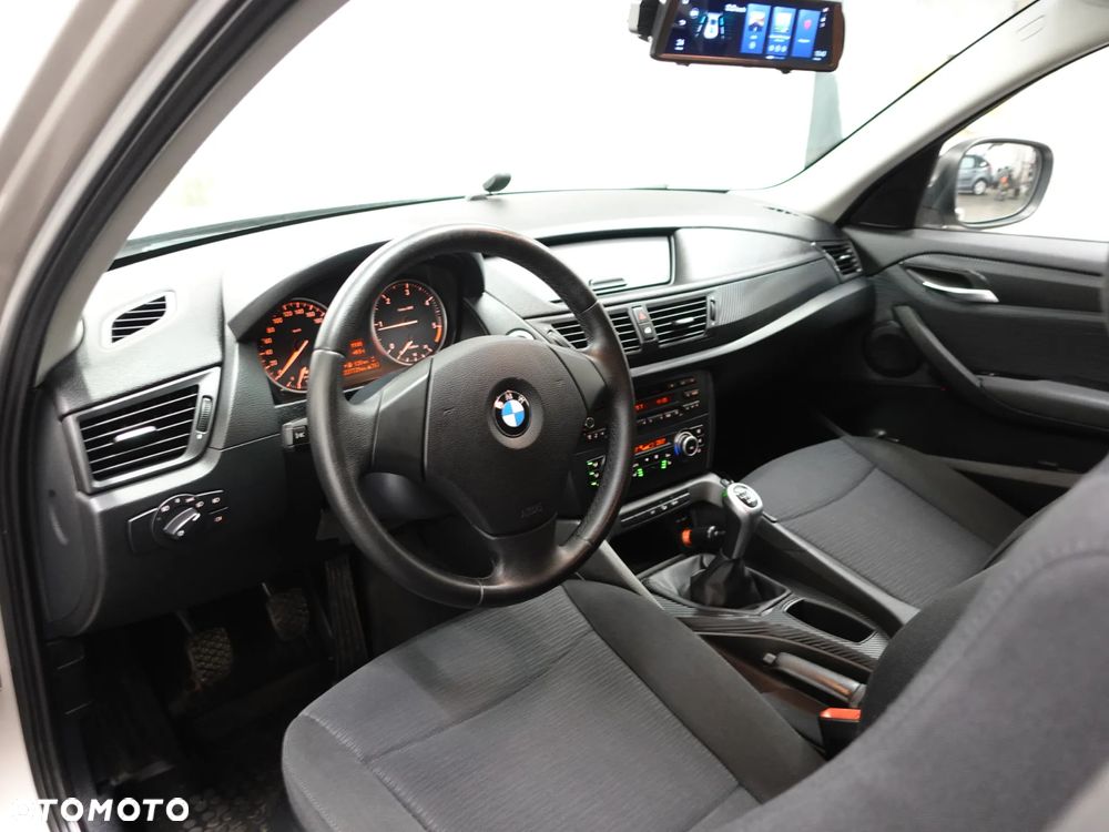 BMW X1 xDrive20d - 21