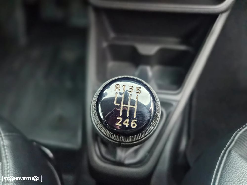 Renault Express - 12