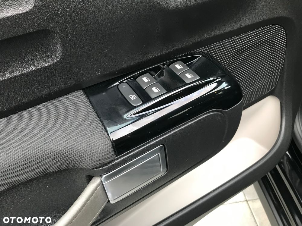 Citroën C3 Pure Tech 82 FEEL - 12