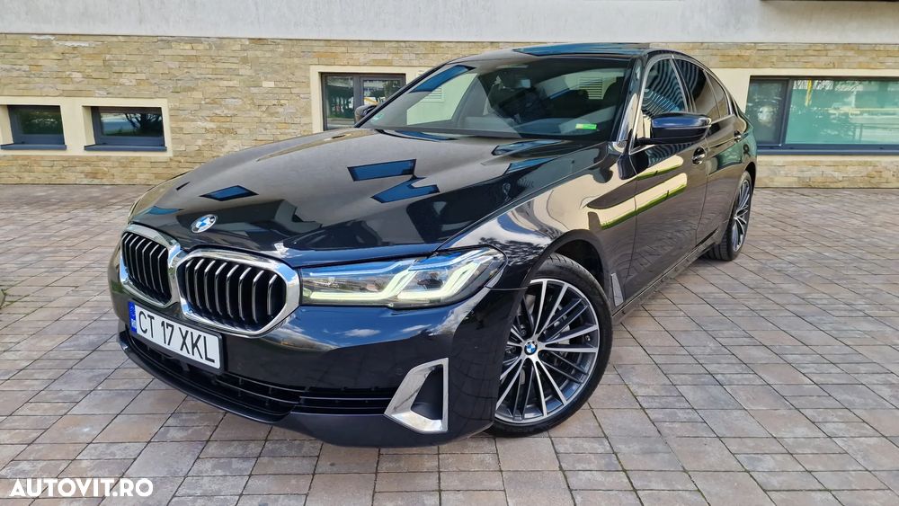 BMW Seria 5 530d xDrive Aut. Luxury Line - 1