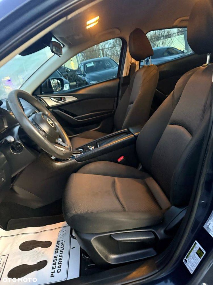 Mazda 3 - 9