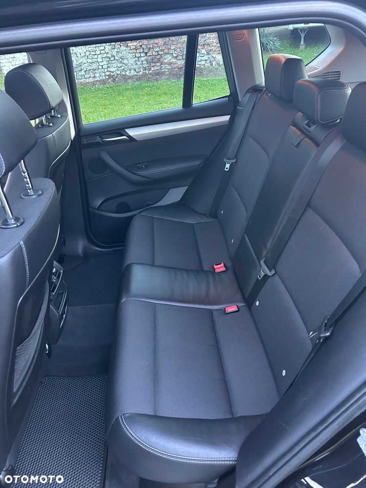 BMW X3 xDrive20d - 11