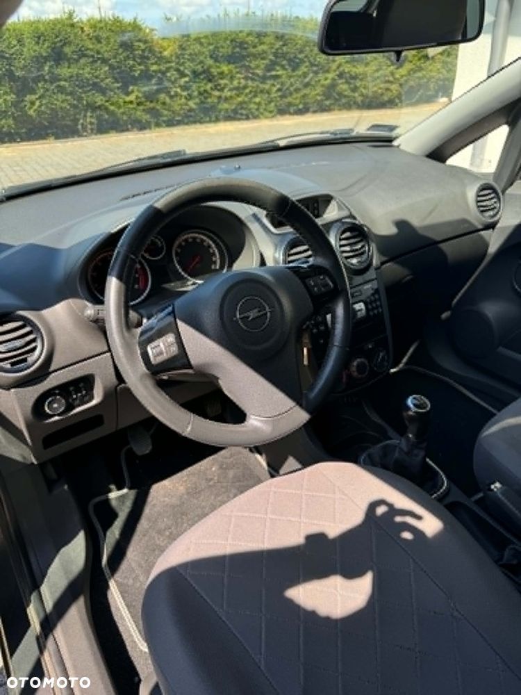 Opel Corsa 1.2 16V Enjoy - 8