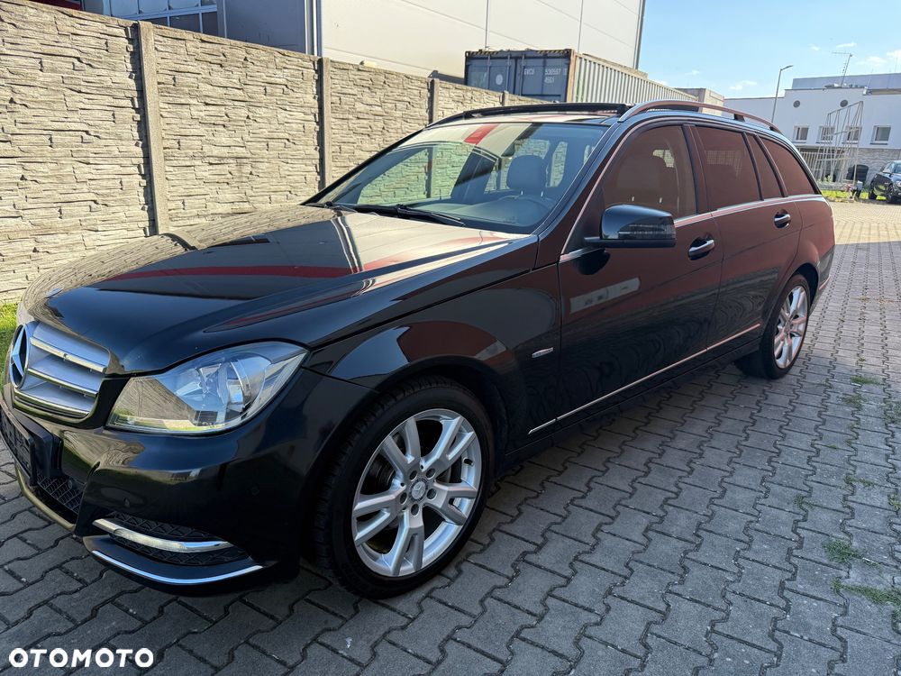 Mercedes-Benz Klasa C 220 CDI 7G-TRONIC Avantgarde Edition - 4