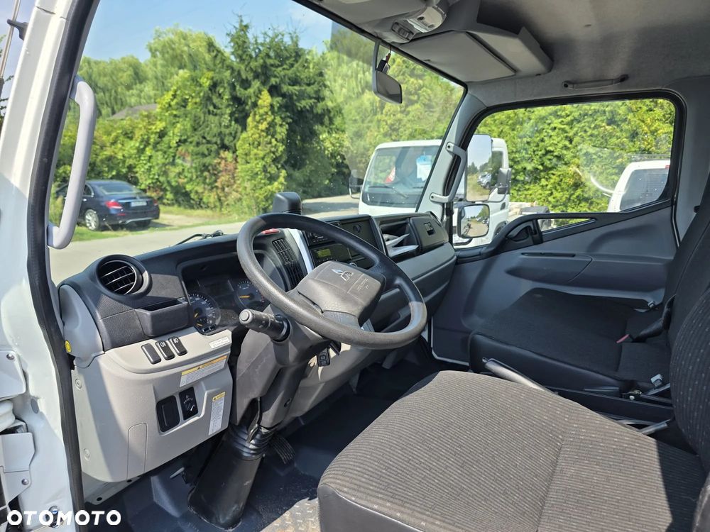 Mitsubishi Fuso Canter 9C18 - 4