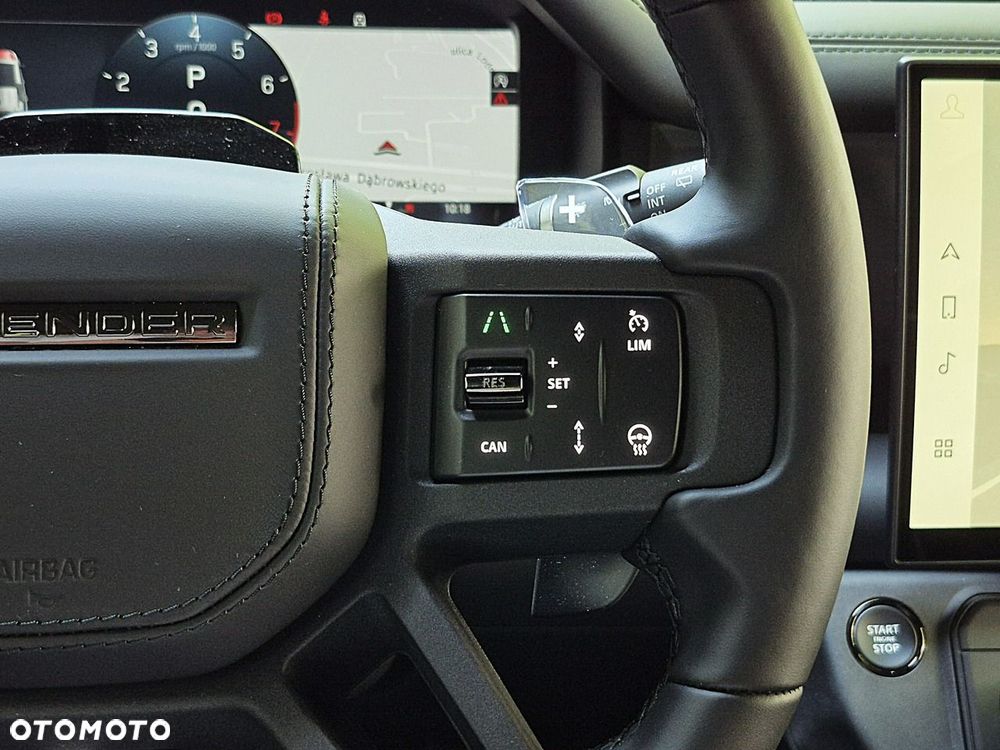 Land Rover Defender 110 P635 OCTA - 30