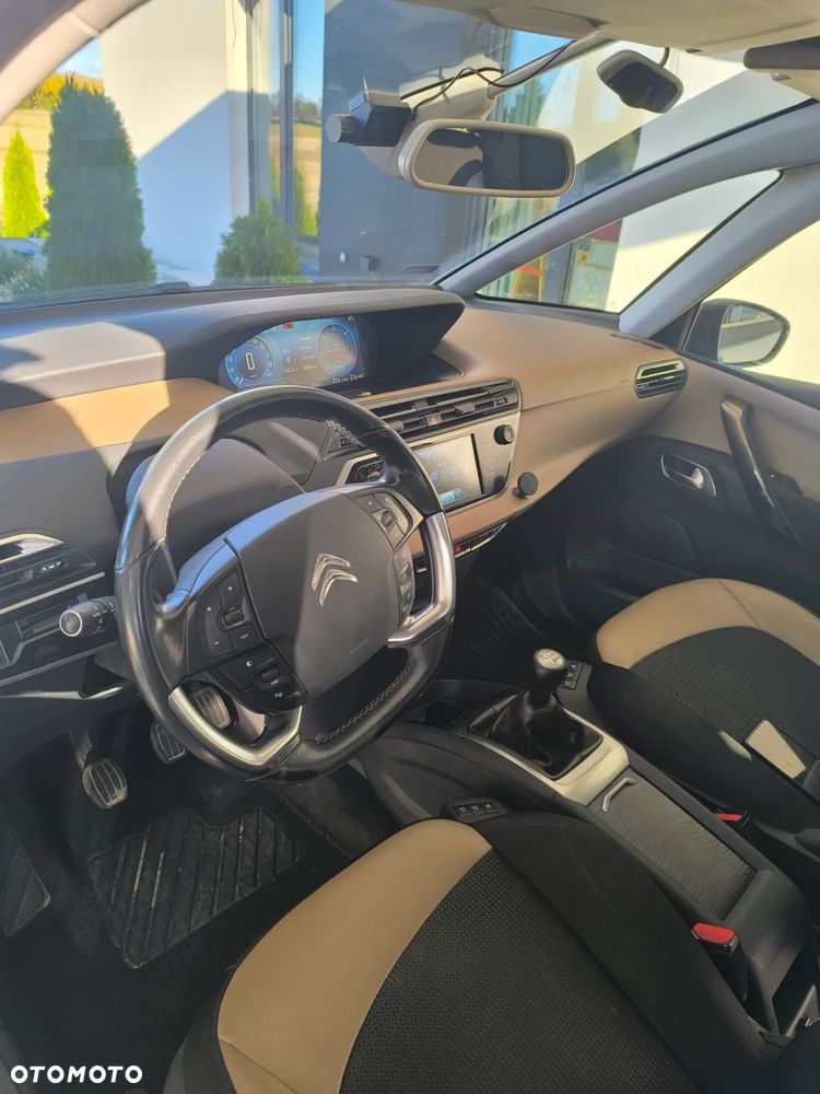 Citroën C4 Picasso e-HDi 115 Exclusive - 8