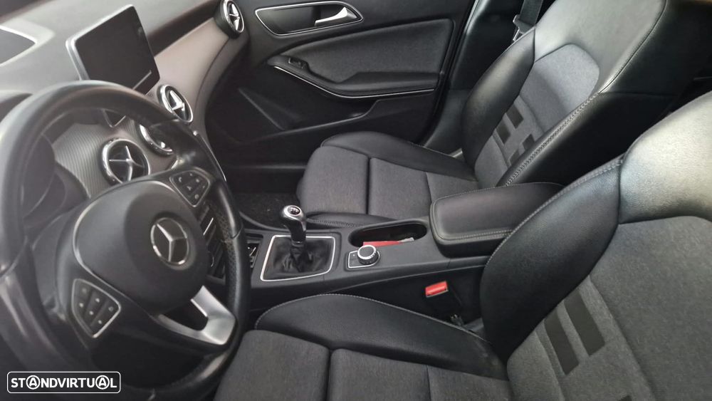 Mercedes-Benz Gla 180 2016 photo 5