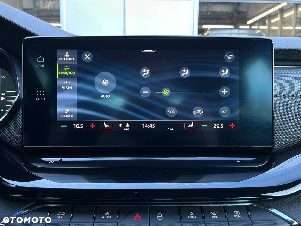 Skoda Octavia 1.5 TSI ACT Style - 32