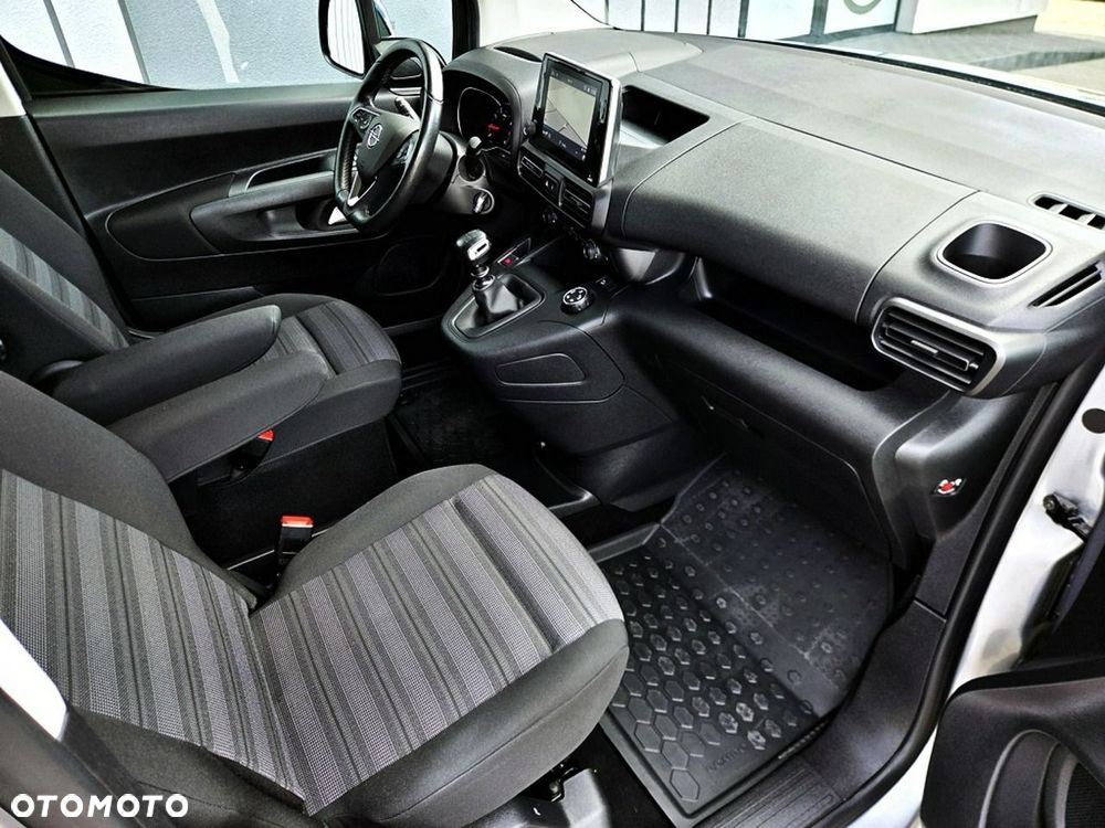Opel Combo - 8