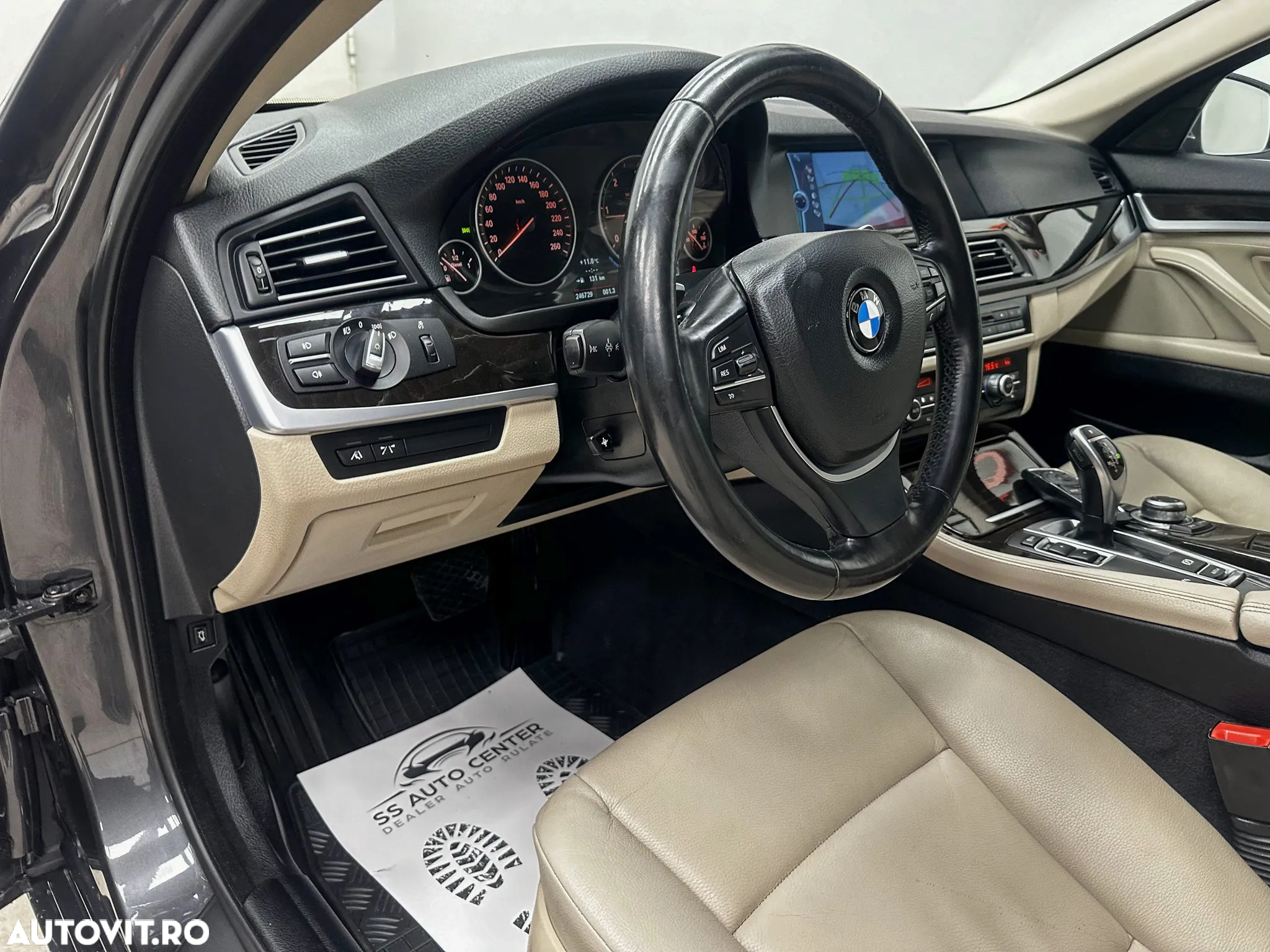 BMW Seria 5 520d Touring Aut. Luxury Line - 24