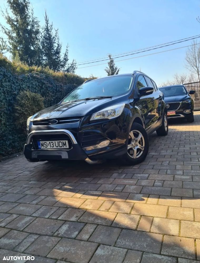 Ford Kuga 2.0 TDCi Powershift 4WD Trend - 2
