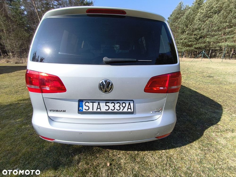 Volkswagen Touran 1.6 TDI DPF BlueMotion Technology DSG Comfortline - 22
