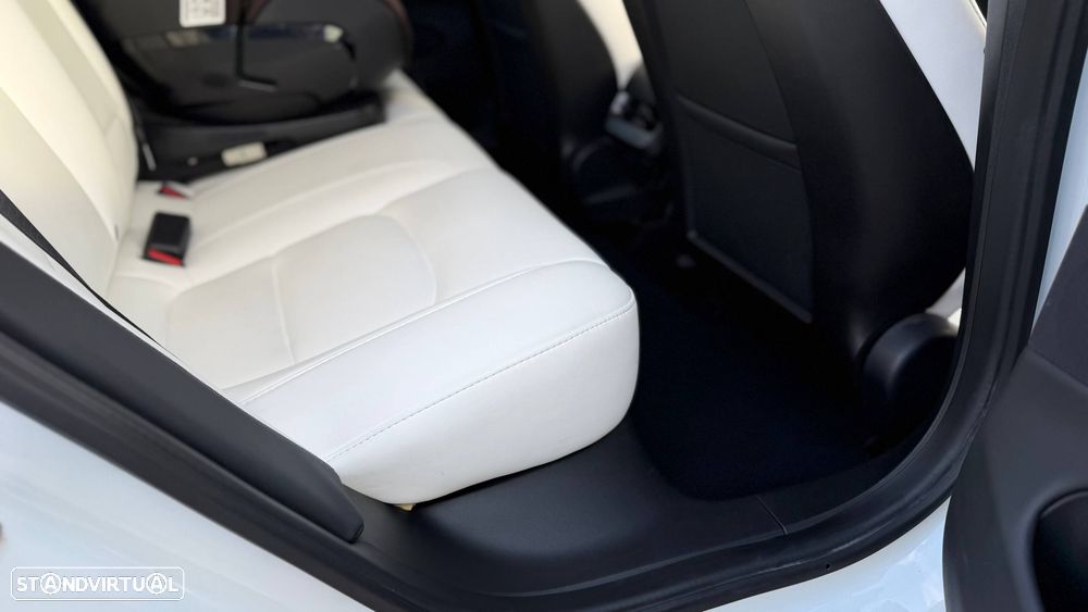 Tesla Model 3 Long Range Tração Integral - 21