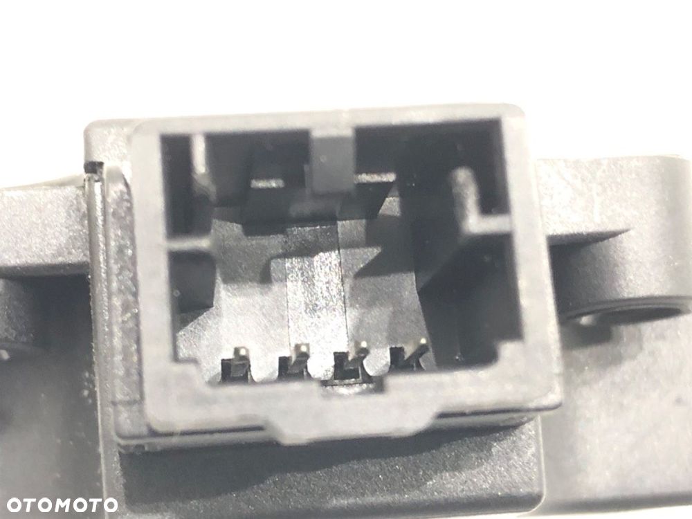 SILNICZEK NAGRZEWNICY - 67.00 PLN - AUDI A4 B9 Avant (8W5, 8WD) 2015 - 2025 2.0 TDI 140 kW [190 KM] - 3