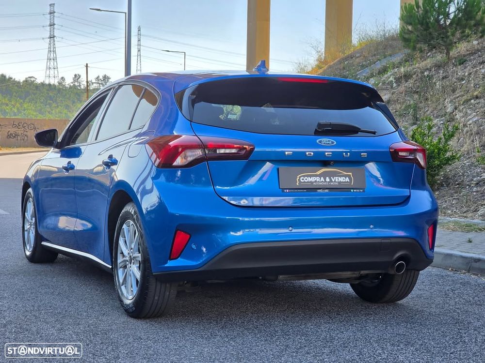 Ford Focus 1.5 TDCi ECOBlue Business Aut. - 4