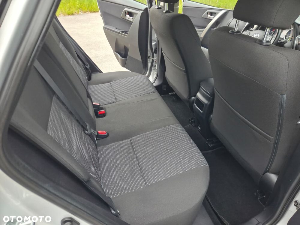 Toyota Auris 1.6 Valvematic Life - 17