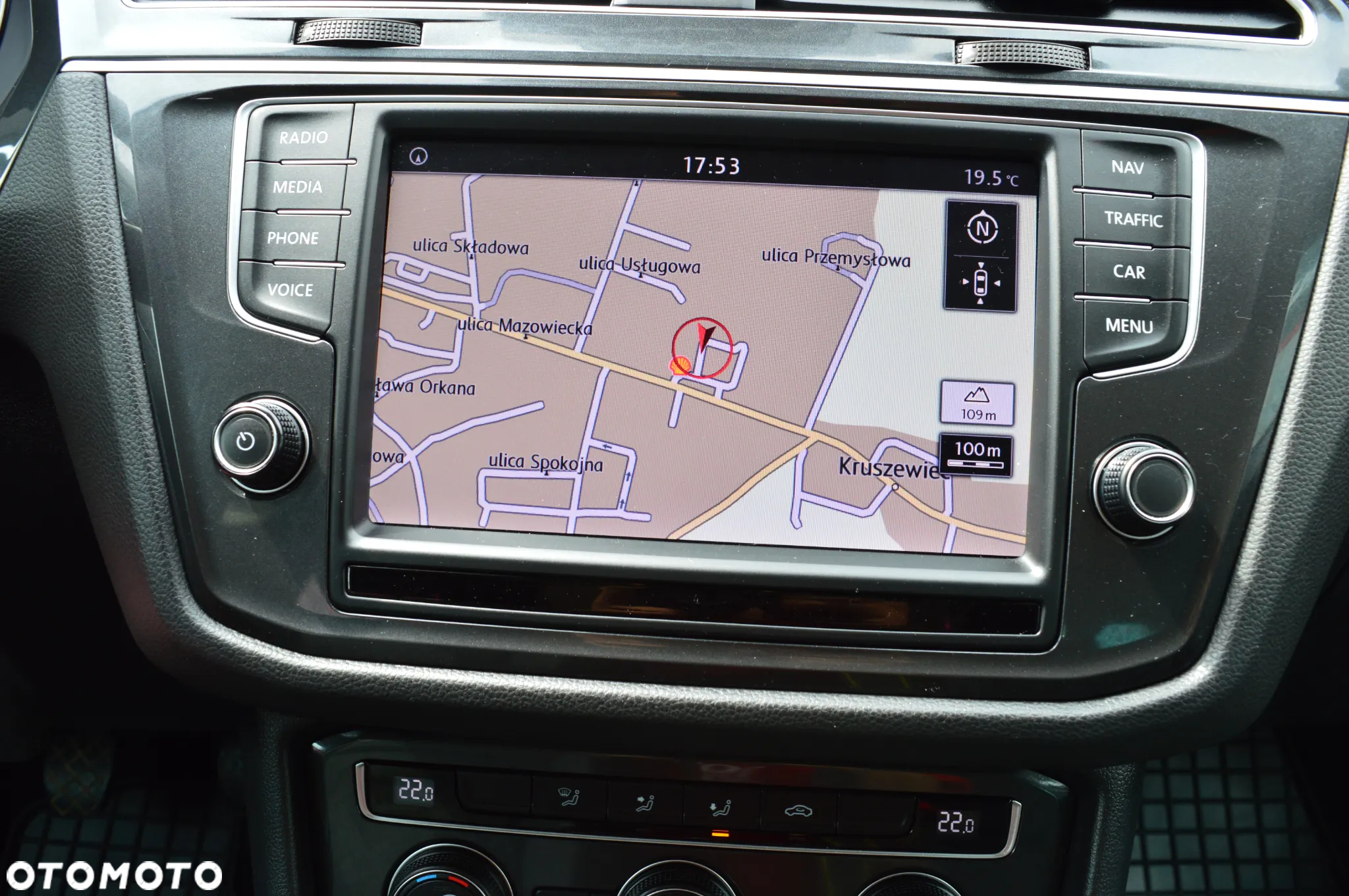 Volkswagen Tiguan 2.0 TDI SCR BlueMotion Technology Exclusive - 17