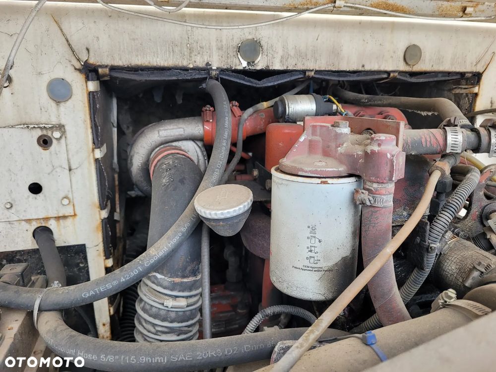 Renault BRIMONT 4X4X4 - 12