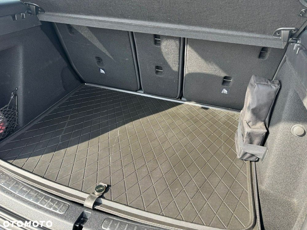 MINI John Cooper Works All4 - 35