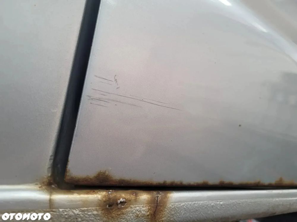 Volkswagen Multivan - 7