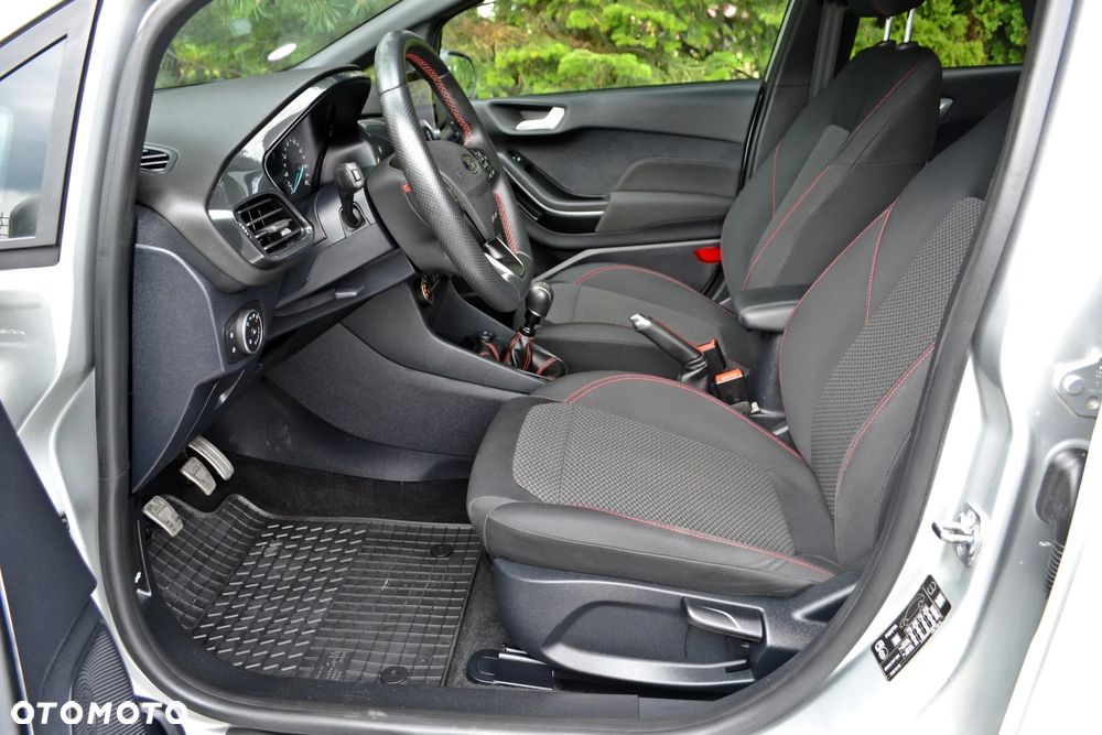 Ford Fiesta 1.0 EcoBoost S&S ST-LINE - 18