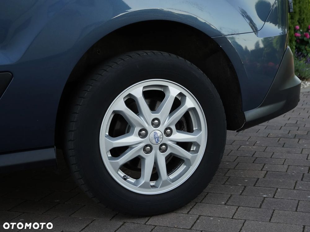 Ford Transit Connect - 9