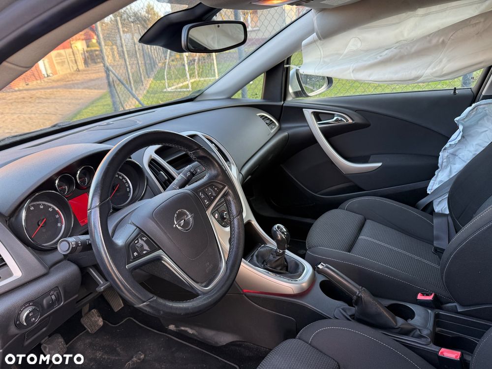 Opel Astra 1.6 Design Edition - 5