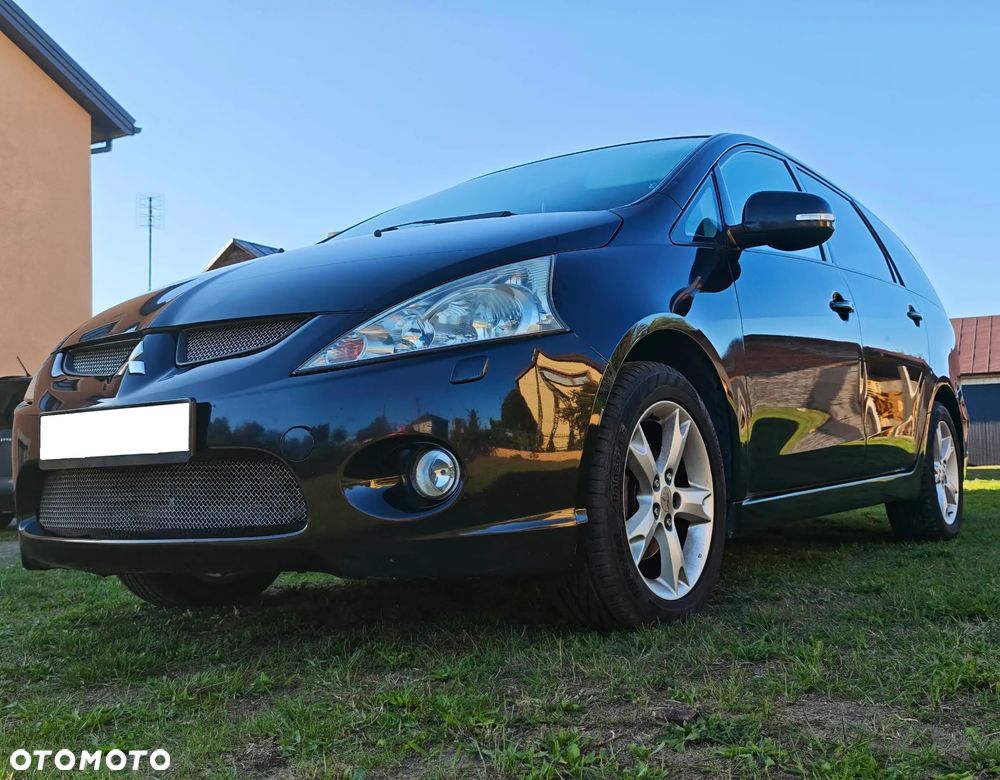 Mitsubishi Grandis 2.4 Intense - 5