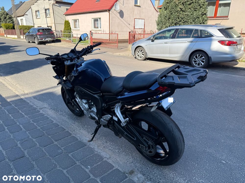 Yamaha FZ - 6