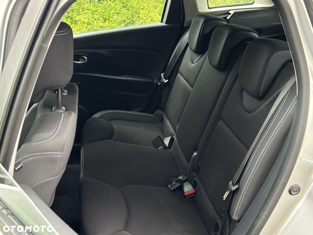 Renault Clio - 6