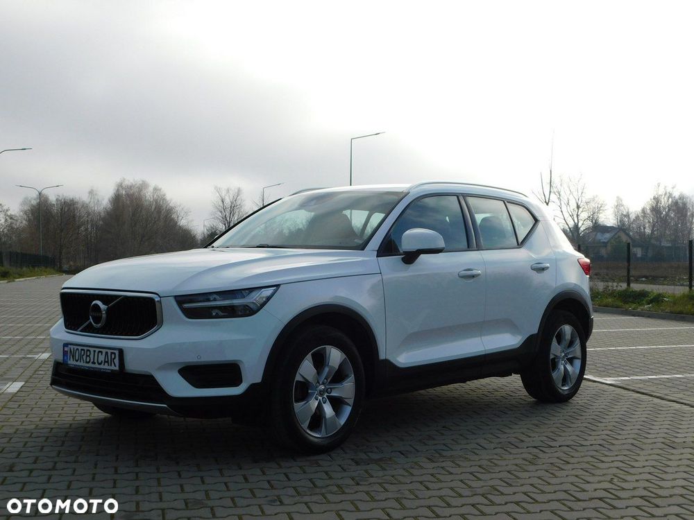 Volvo XC 40 T2 Plus Bright - 25