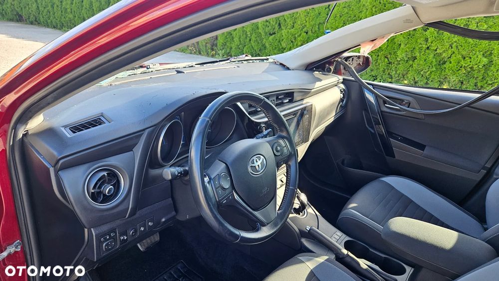 Toyota Auris Hybrid 135 Prestige - 18
