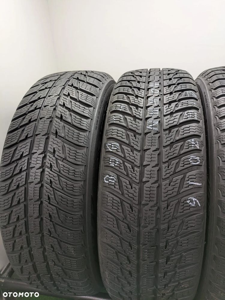 Opony zimowe 215/70/16 Nokian WR SUV 3 - 2
