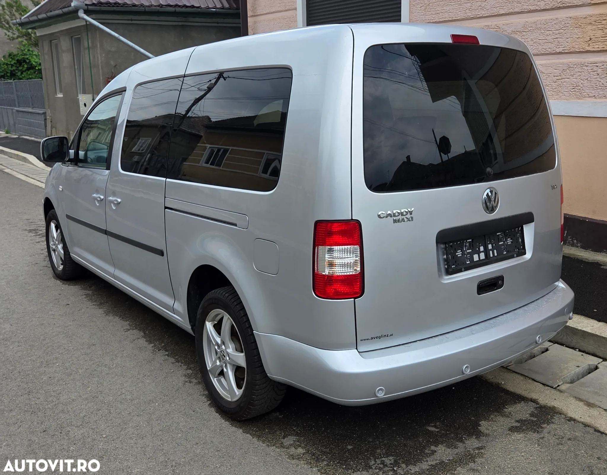 Volkswagen Caddy 1.9 TDI DPF Maxi Life (7-Si.) - 3