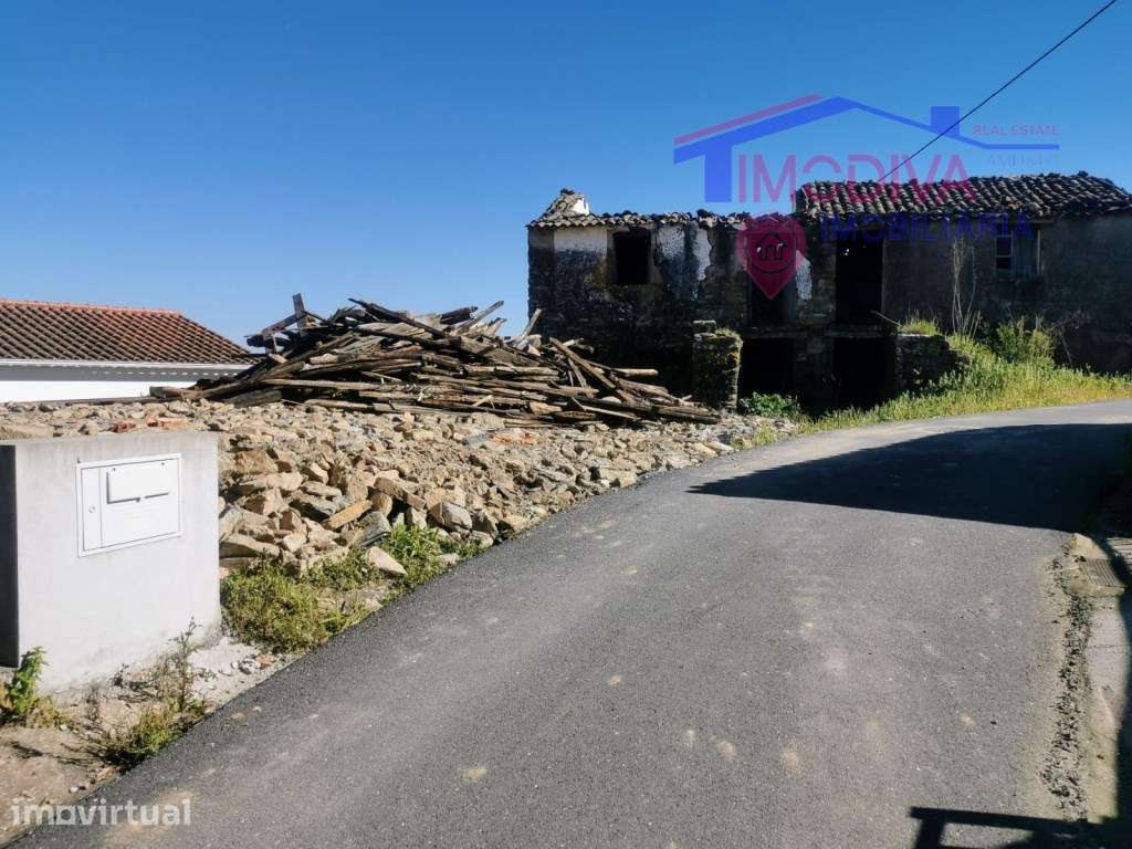 Ruina T2, composta por dois artigos urbanos, para reconstruir no co... - Grande imagem: 5/26