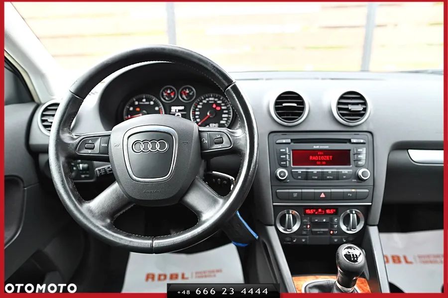 Audi A3 Sportback 1.8 TFSI Ambition - 23
