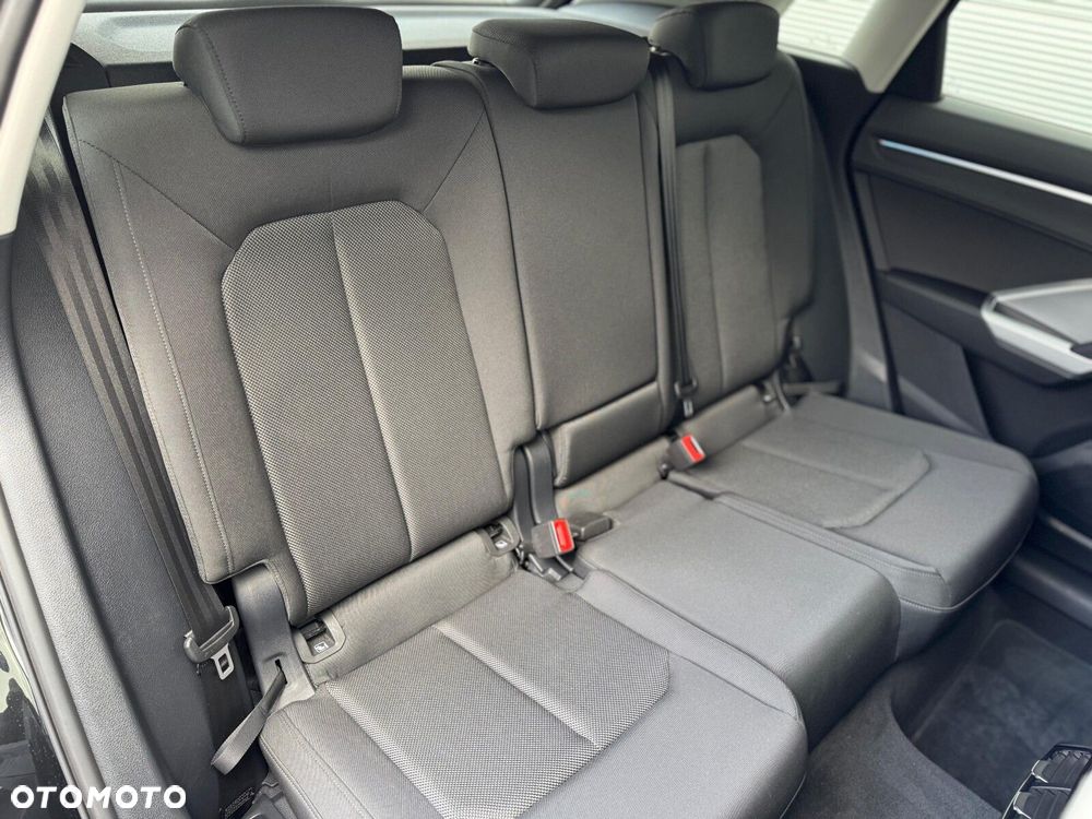 Audi Q3 35 TFSI Advanced S tronic - 26