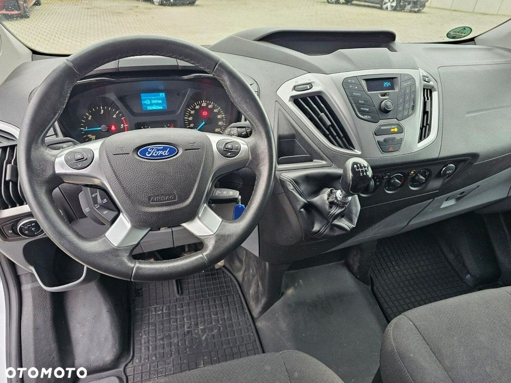 Ford Transit Custom - 5