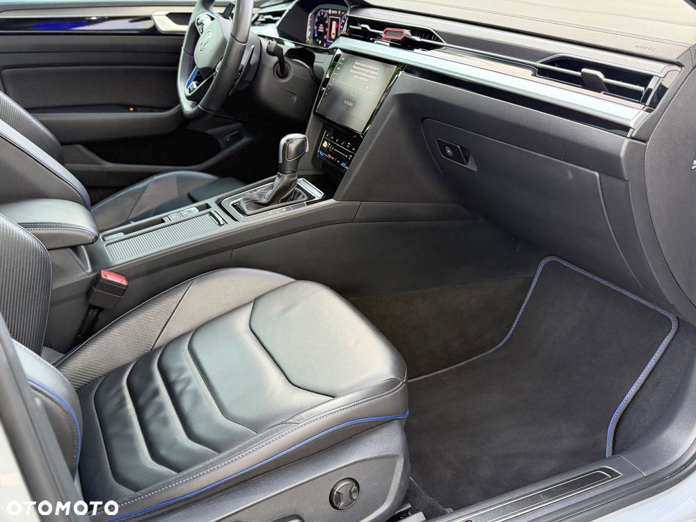 Volkswagen Arteon Shooting Brake 2.0 TSI 4Motion R DSG - 16